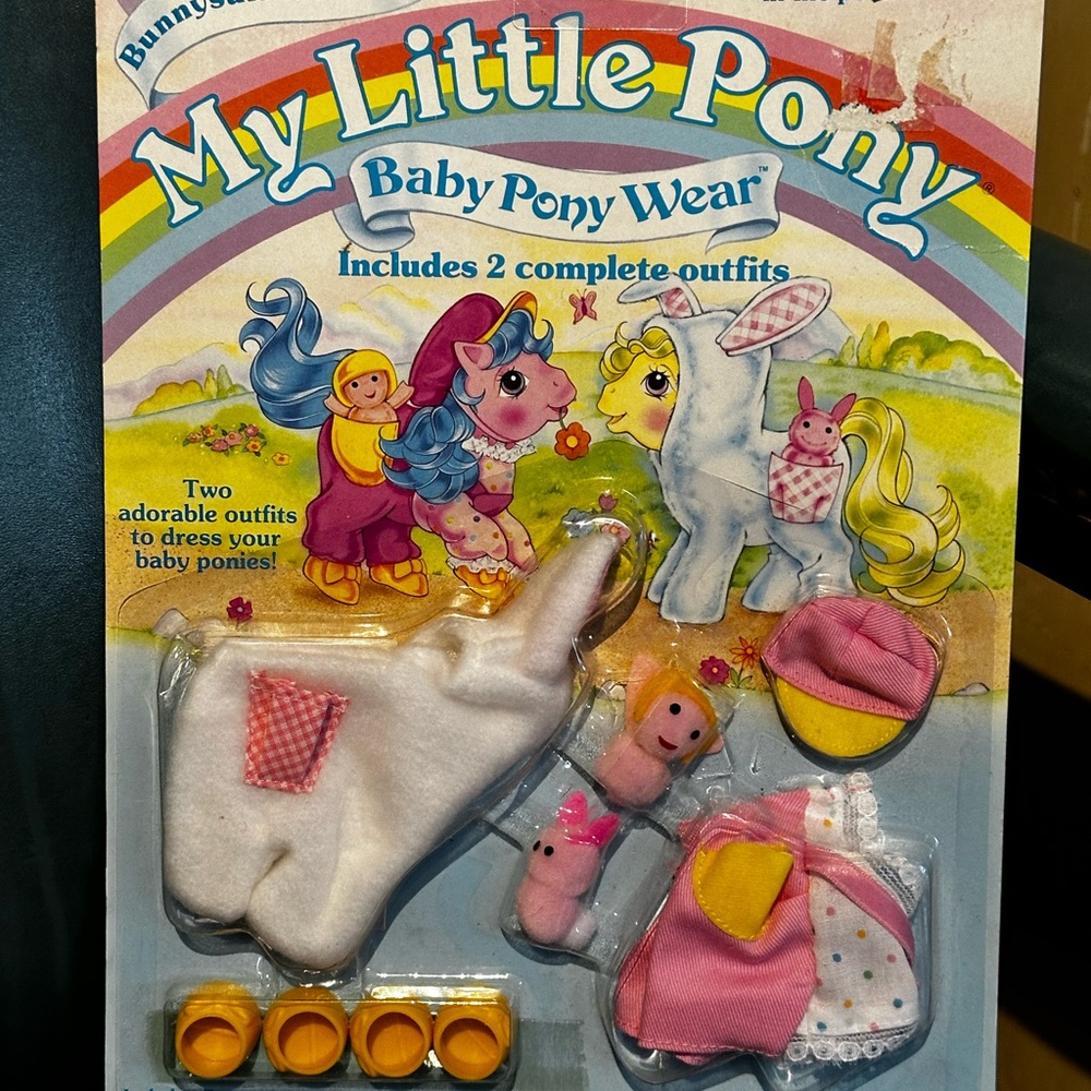 BNIB Vtg G1 My Little Pony Baby Pony Wear Set “Bunnysuit & Overalls”
